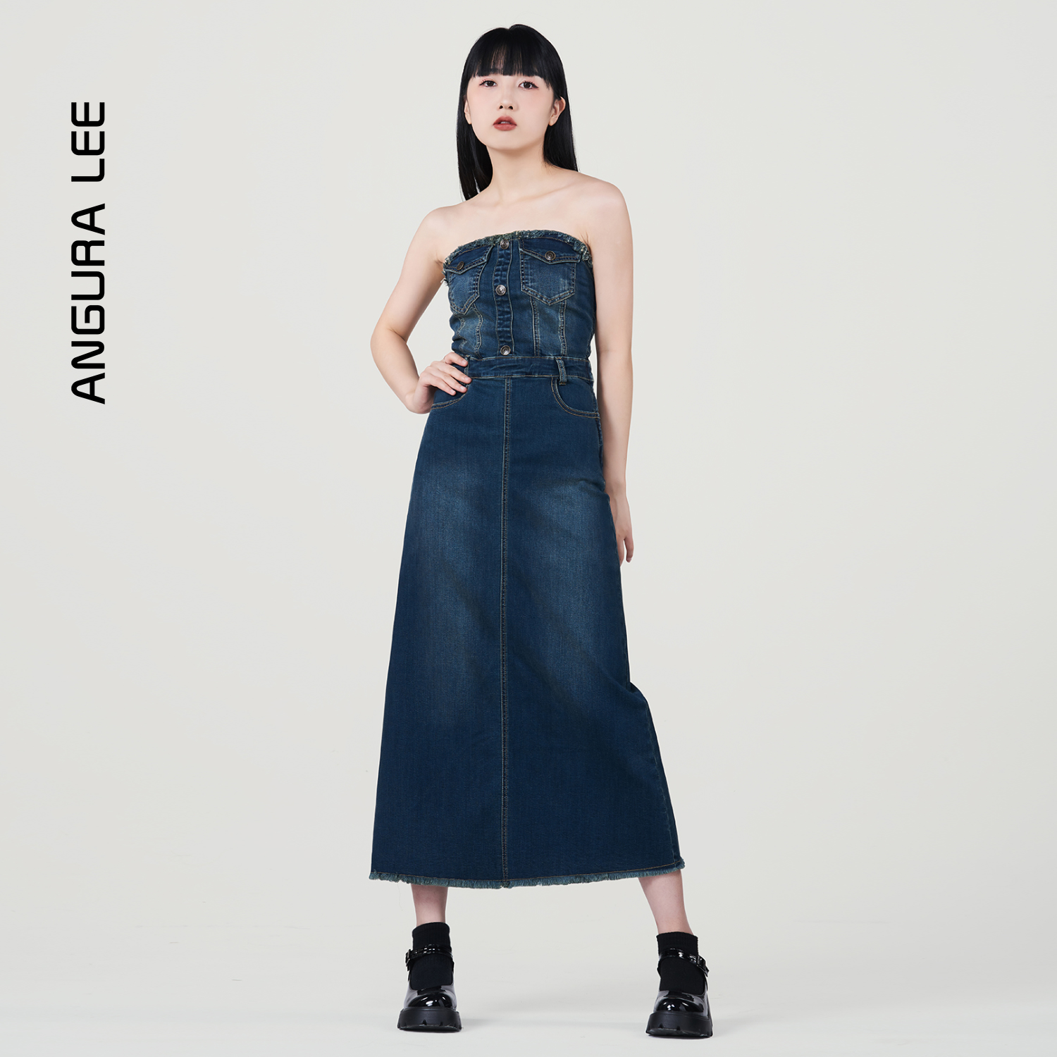 春夏經(jīng)典水洗復(fù)古深藍女裝牛仔裹胸緊身連衣裙